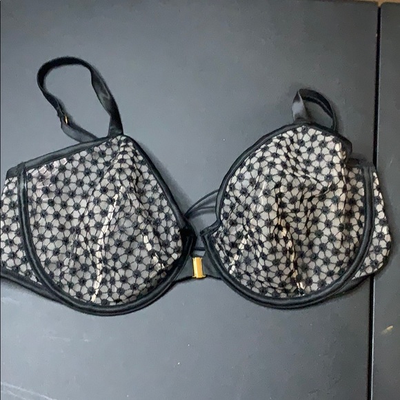 Victoria Secret Bra